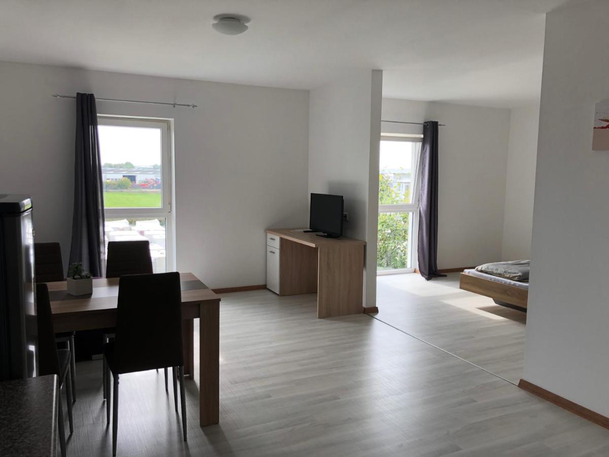 Stundenhotel Krieger - Housity