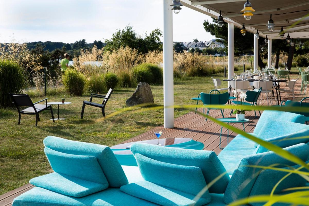 Jardin de l'établissement Best Western Plus Hotel les Rives du Ter