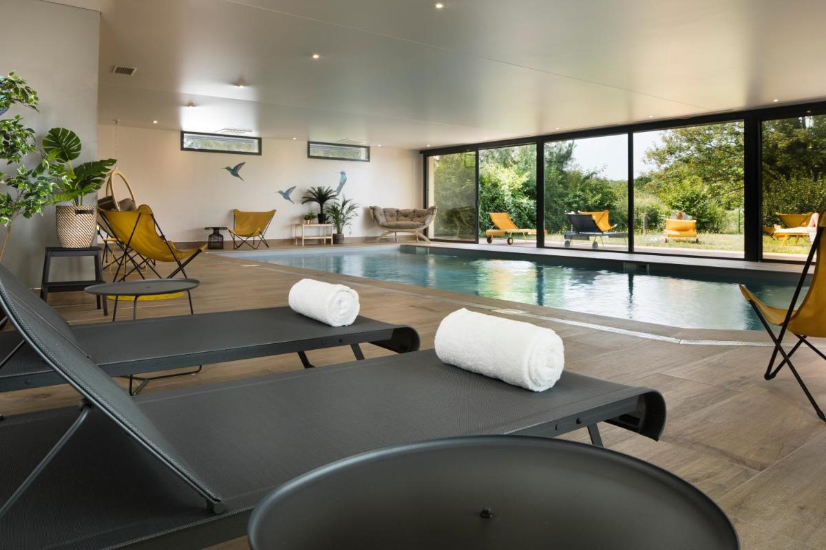 Piscine de l'établissement Best Western Plus Hotel les Rives du Ter ou située à proximité