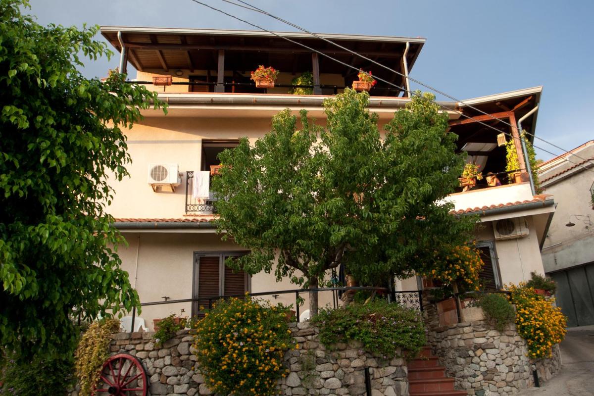 B&B Ulisse - Housity