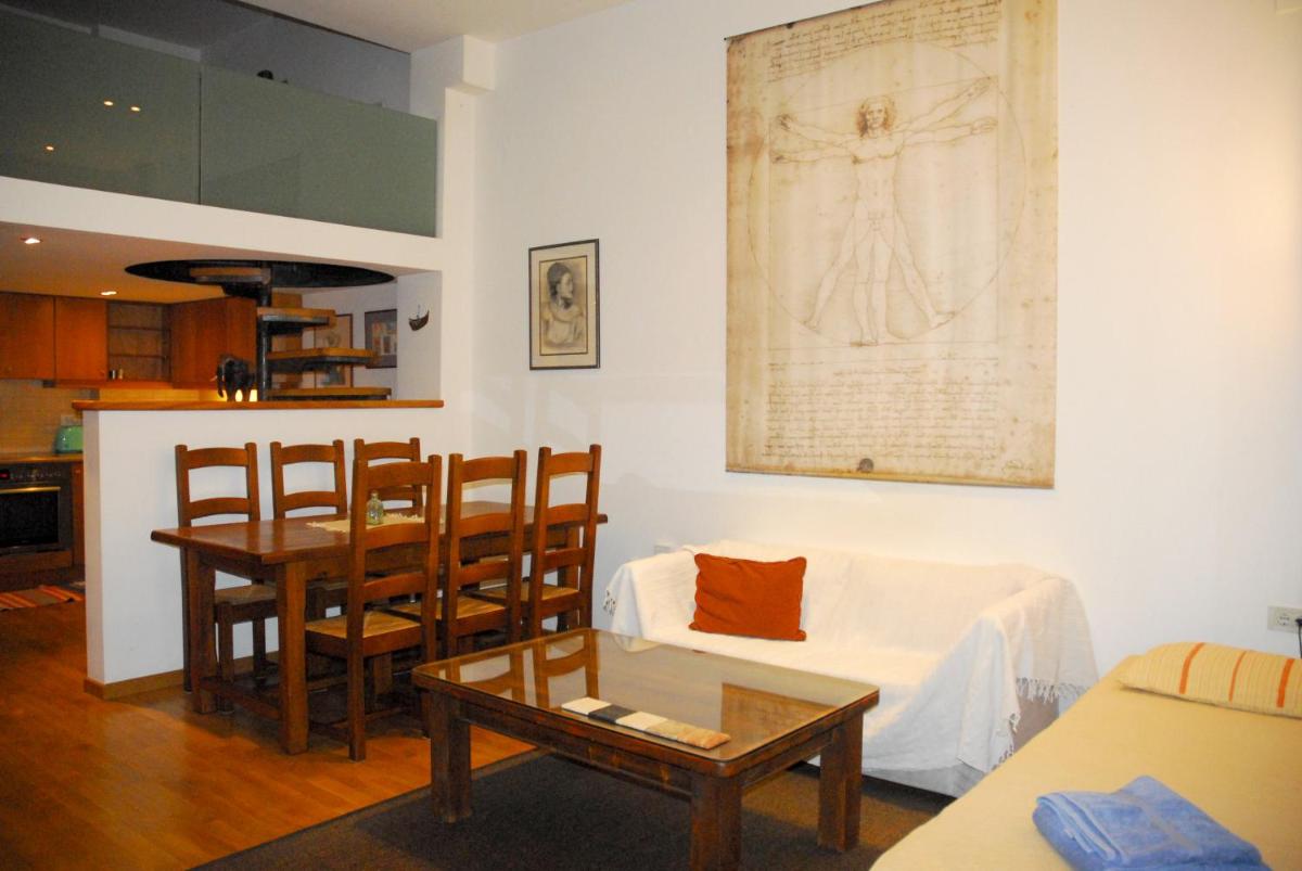 Luxurious Loft with Jacuzzi - Housity