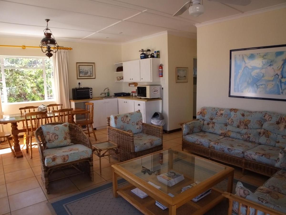 Paulyn Place - Housity