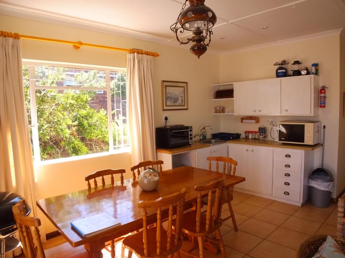 Paulyn Place - Housity