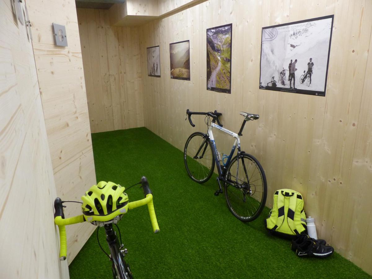 Vélo sur le terrain de l'établissement Grand Hotel Gallia & Londres ou dans les environs