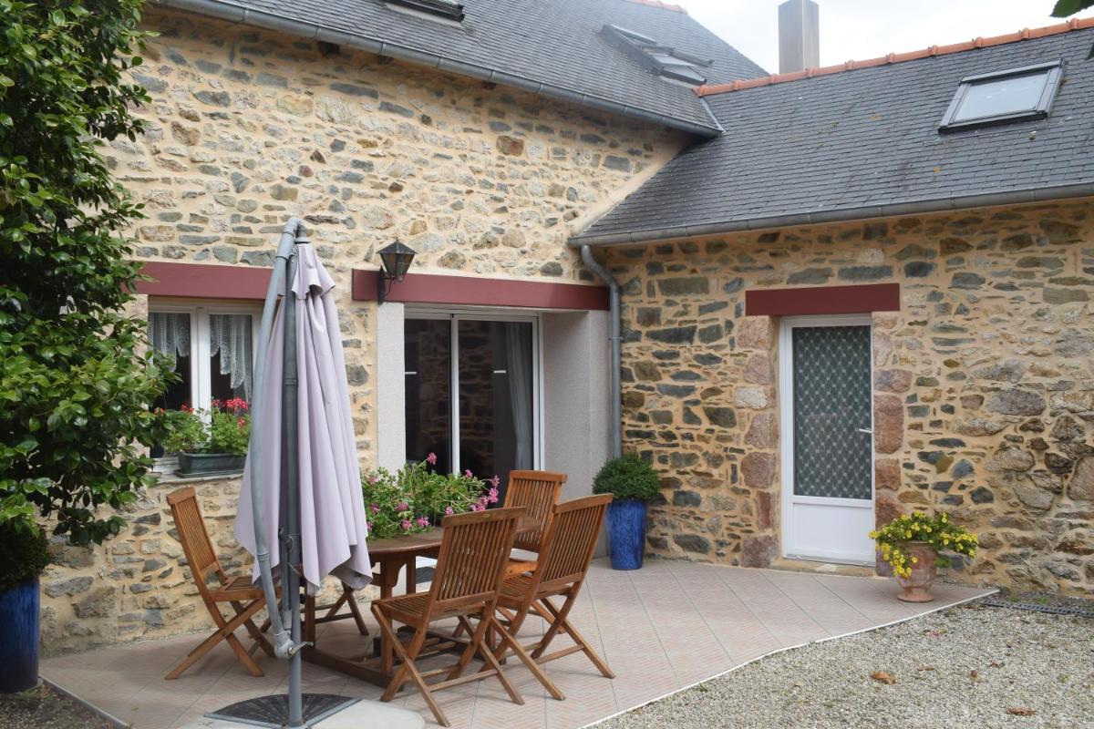 maison au calme dans un endroit de verdure - Housity