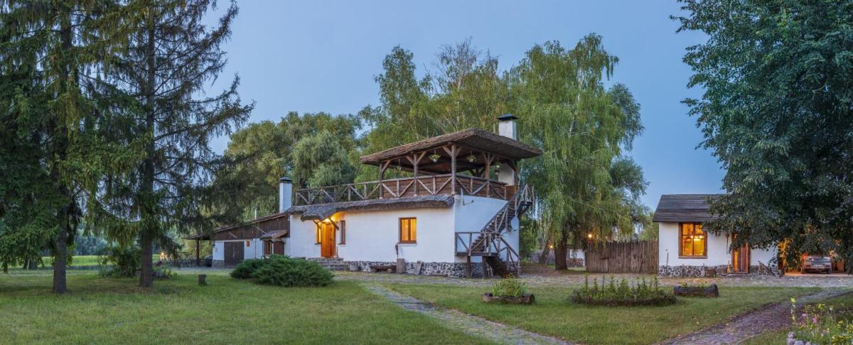 Гостинний двір на хуторі Хрещатик - Housity