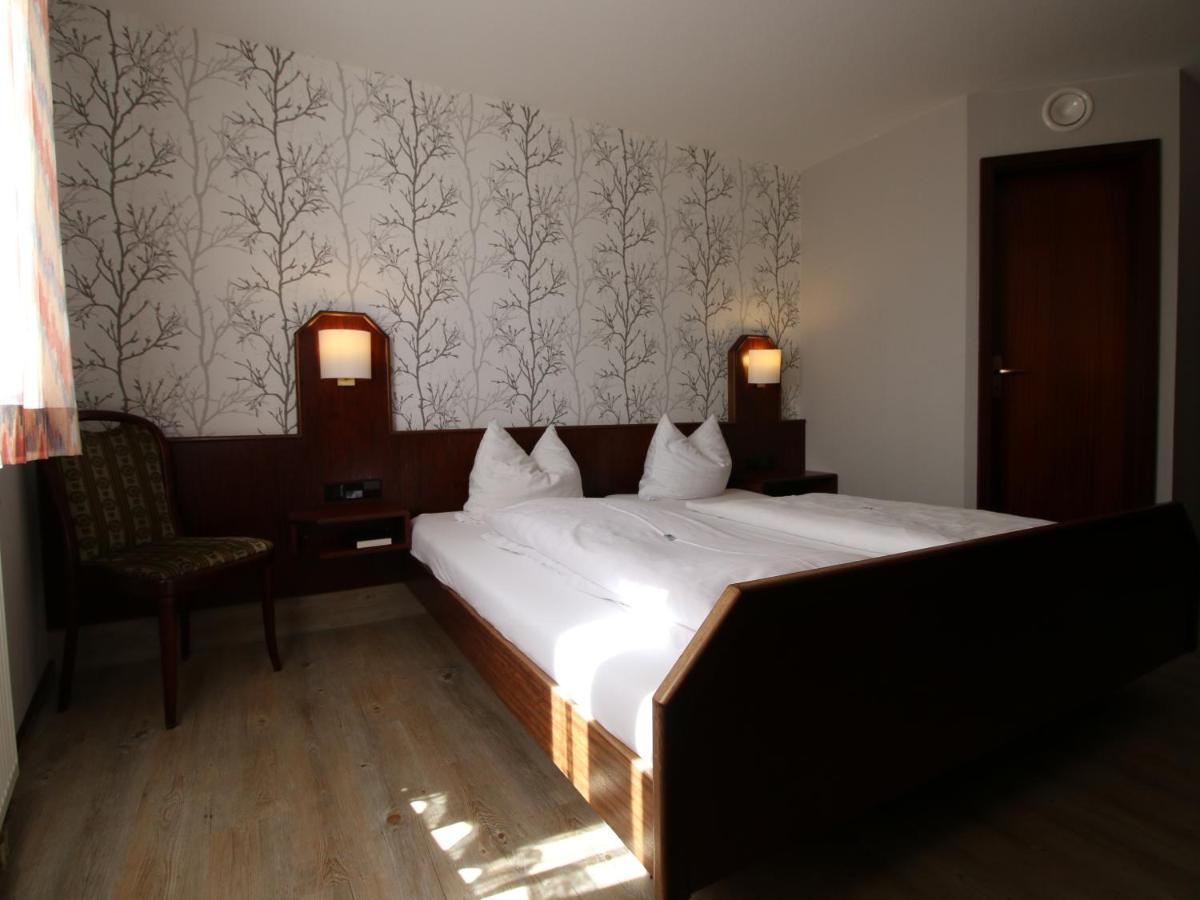Hotel-Restaurant und Gästehaus Löwen - Housity