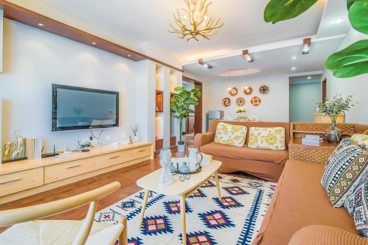 Zhuhai Xiangzhou District ·Locals Apartment· Gongbei Port·00158350 Locals Apartment 00158350 - Housity