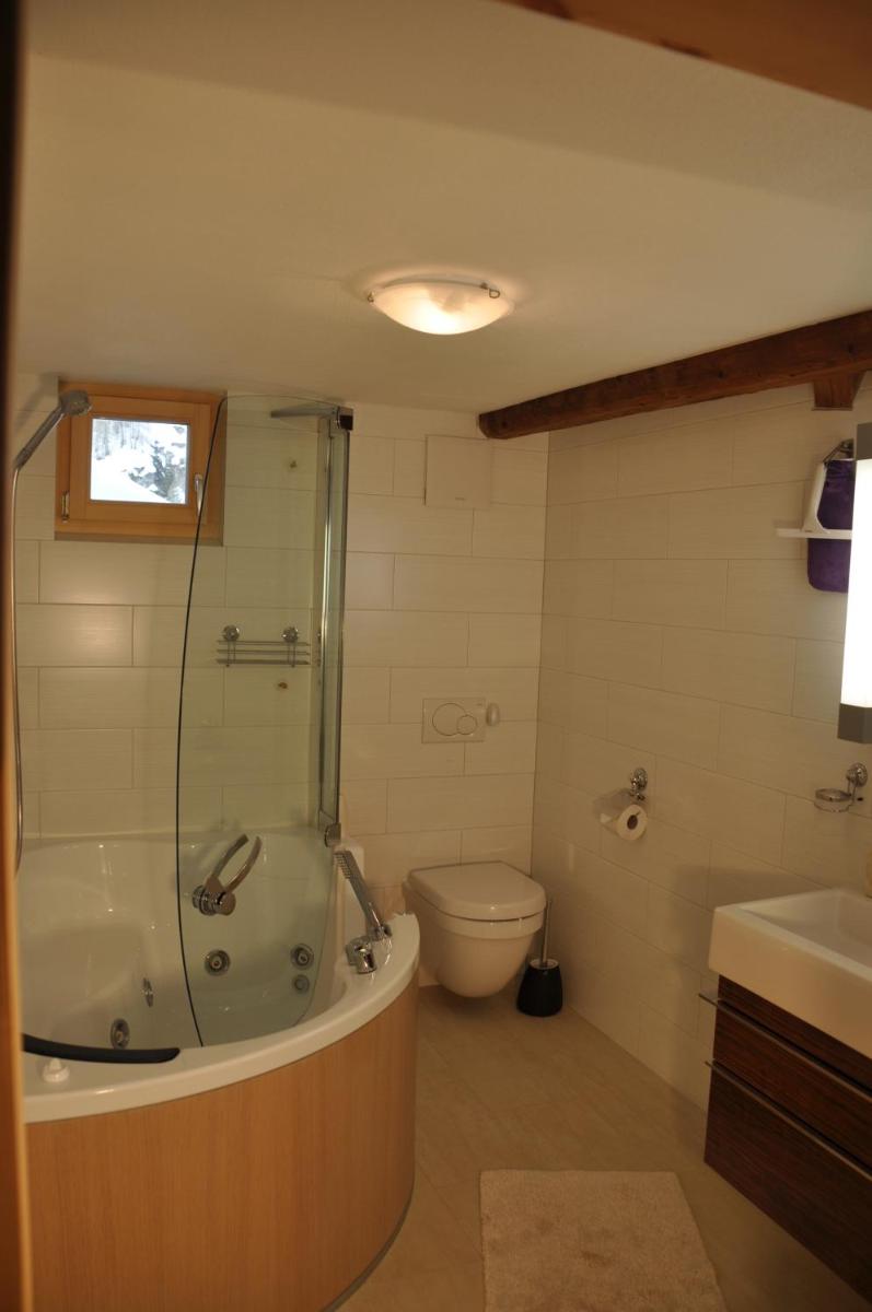 Attika Wohnung 7546 Ardez - Housity