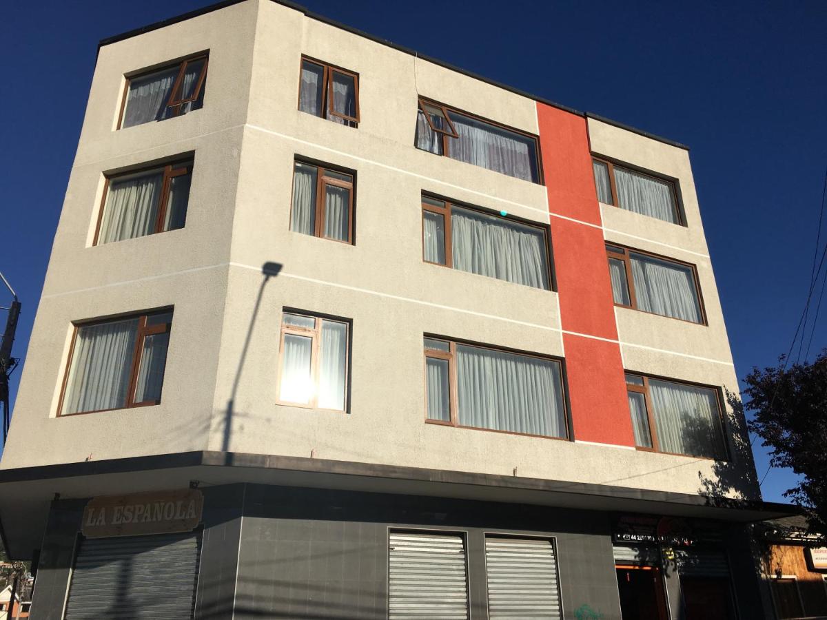 Departamento completo 42 mts2 - 2 habs y 1 futón - Centro Tomé - 5 personas max - Edificio Don Francisco - Housity
