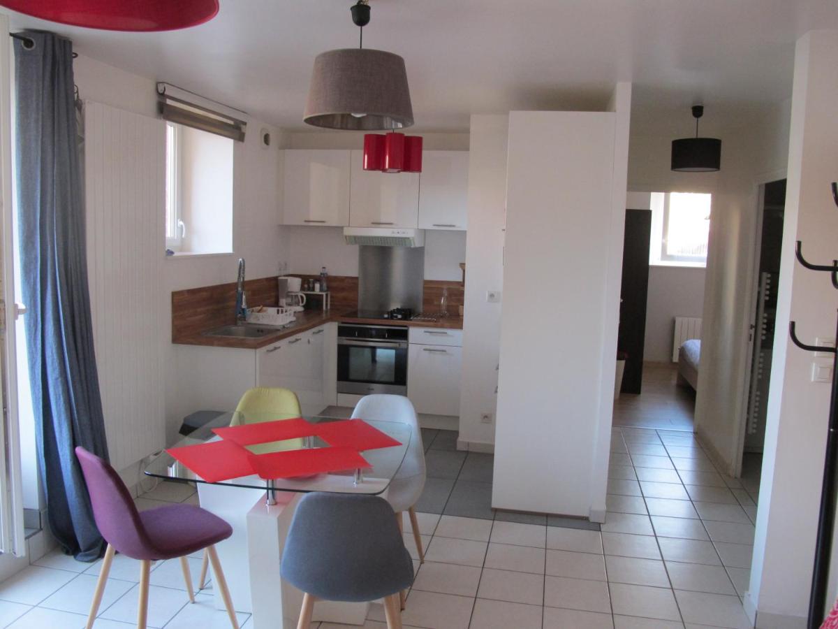 Apparte Cosy Avec Terrasse Et Parking - Housity