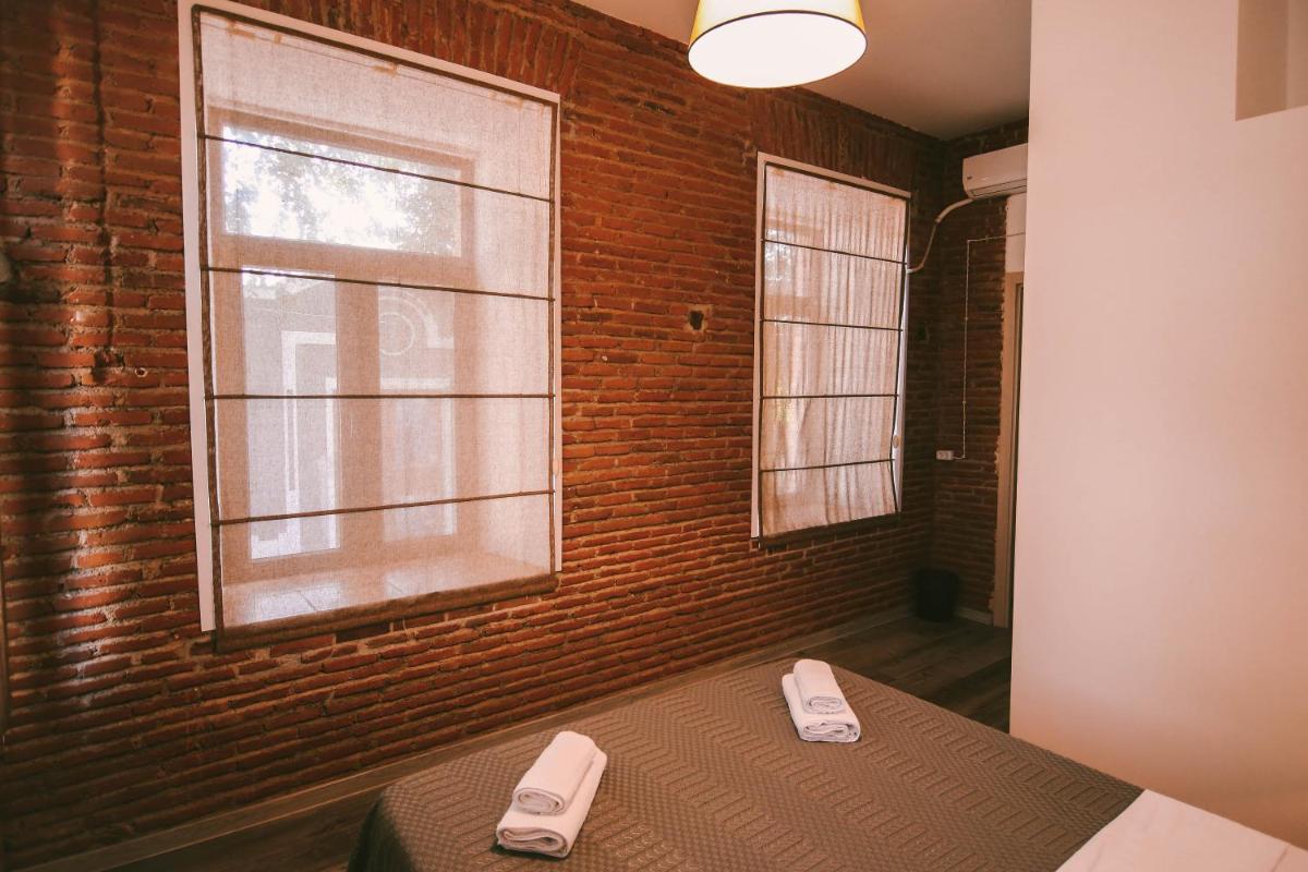 Old Chache House - Housity