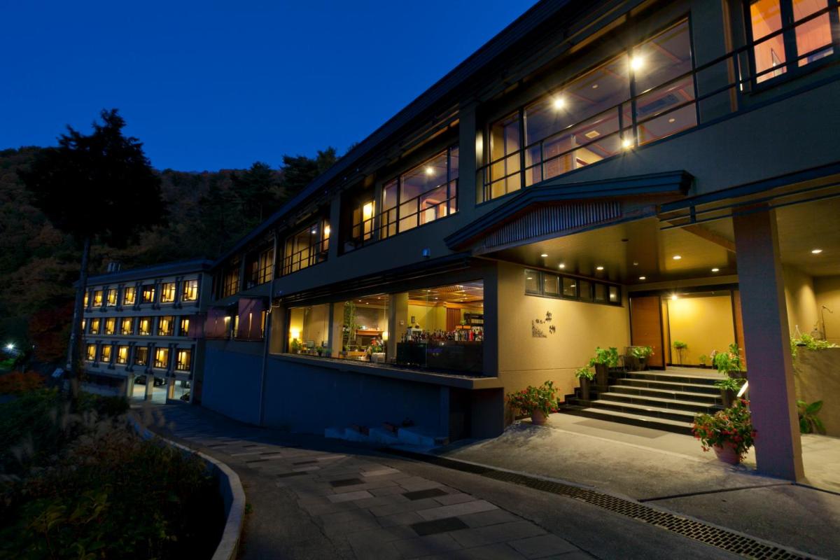 Rakuyu - Housity