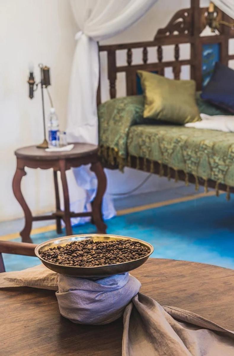 Zanzibar Coffee House - Housity