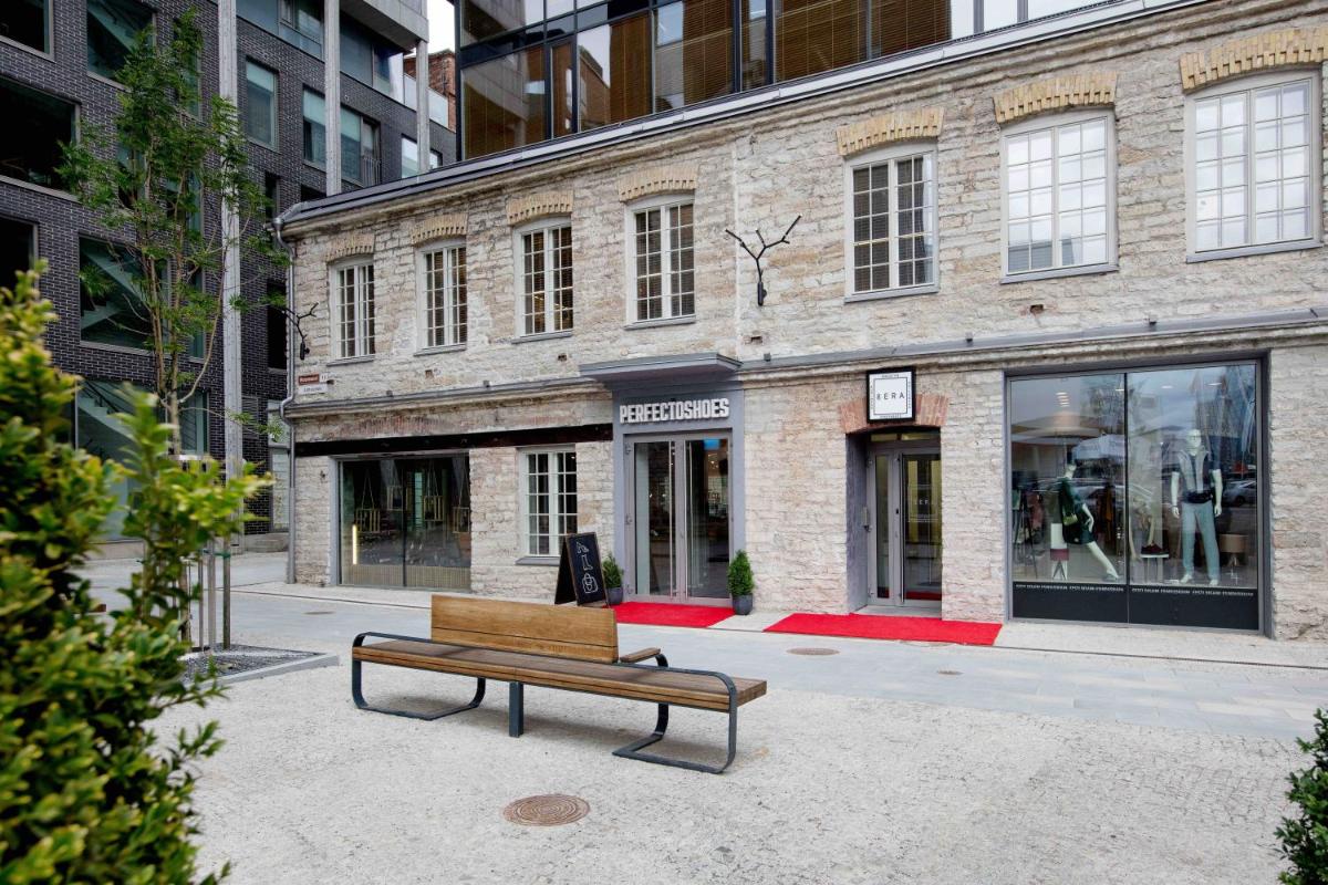 Suitetrails - 8ERA Business Executive Rotermanni Apartments