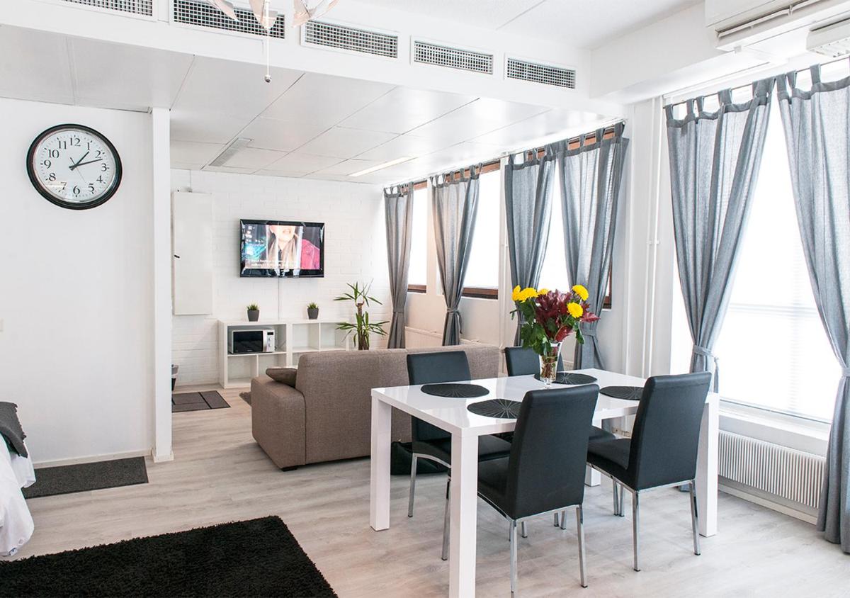 Hotelli & Ravintola Martinhovi - Housity