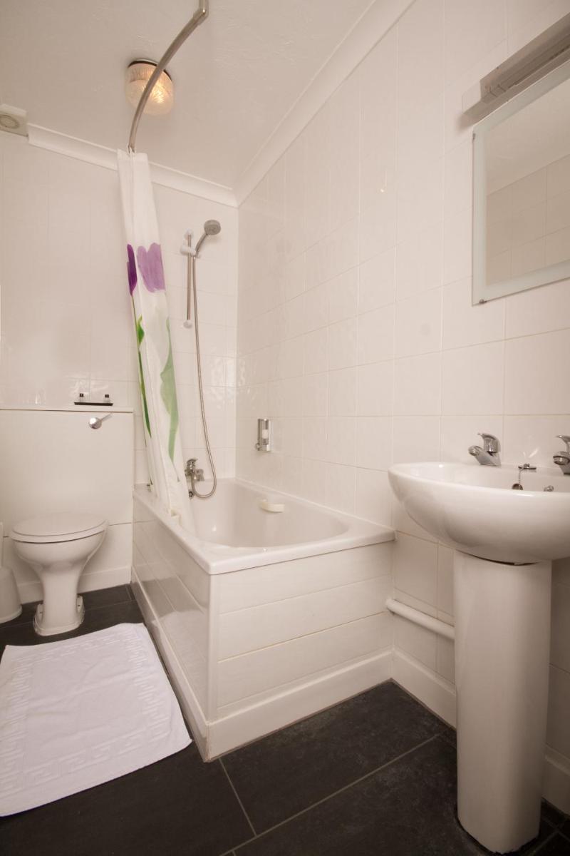 Travelrest Fareham Solent Gateway - Housity