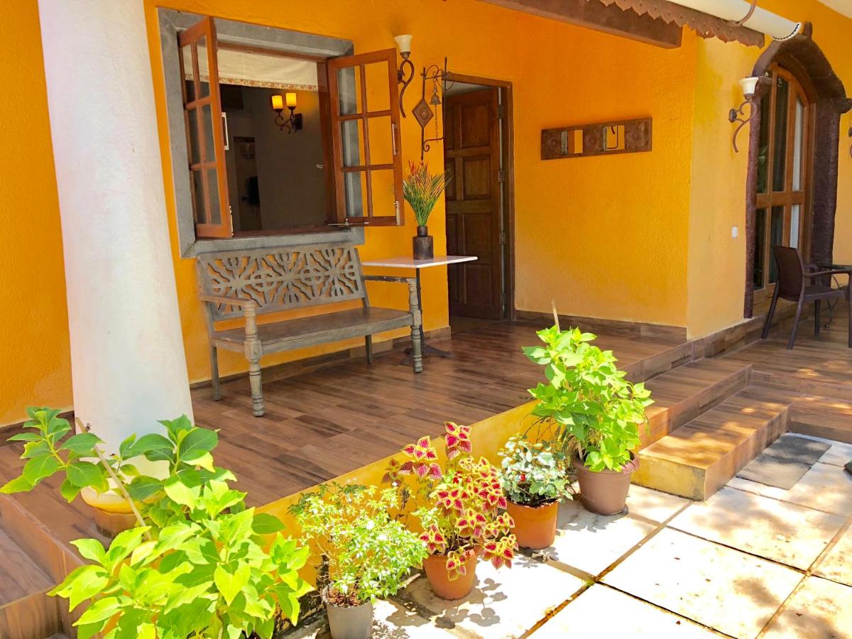The Bungalows Light House, Goa by Leisure Hotels - 700 Metres from Sinquerium Beach - Housity