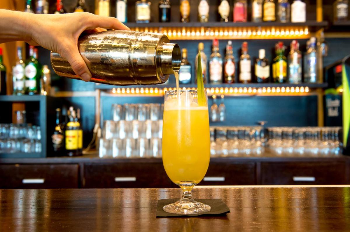 Bebidas en Hotel Bonalba Alicante