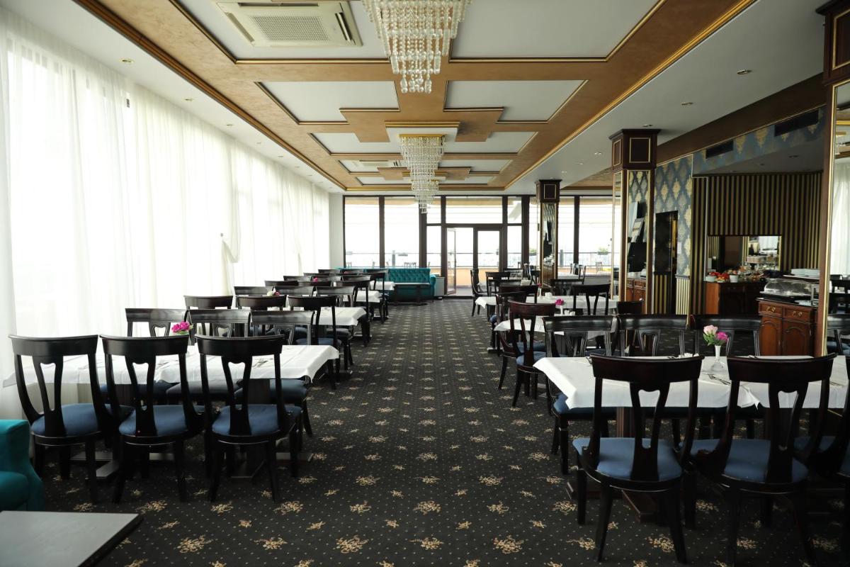 Hotel Ten Constanta - Housity