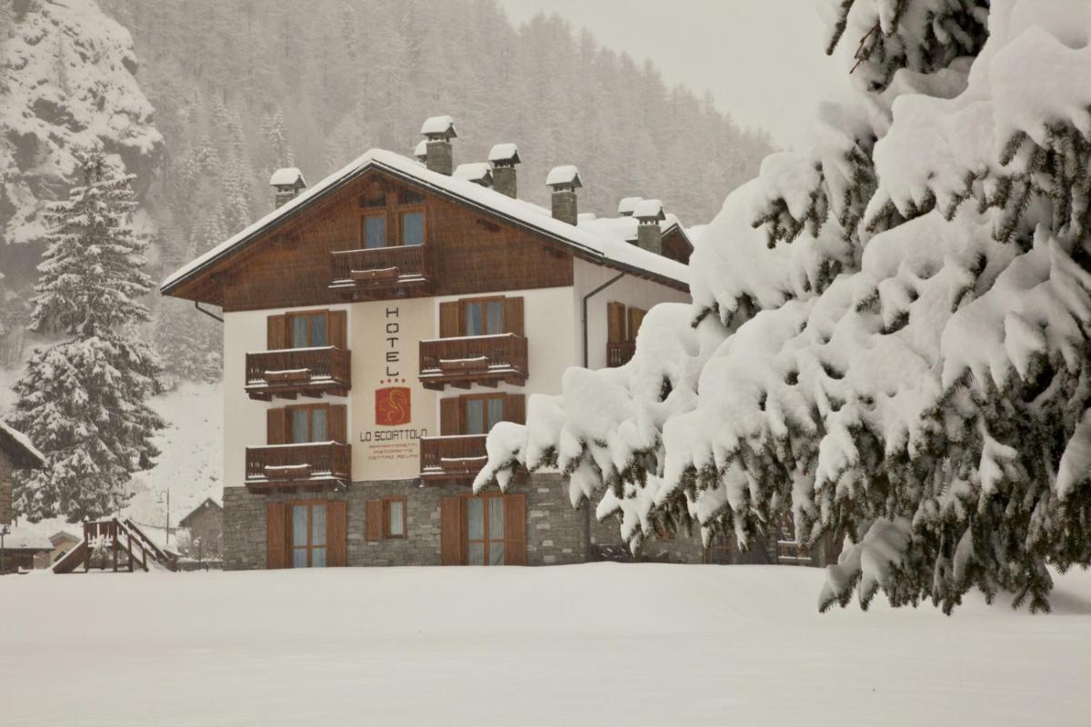 Hotel Lo Scoiattolo - Housity
