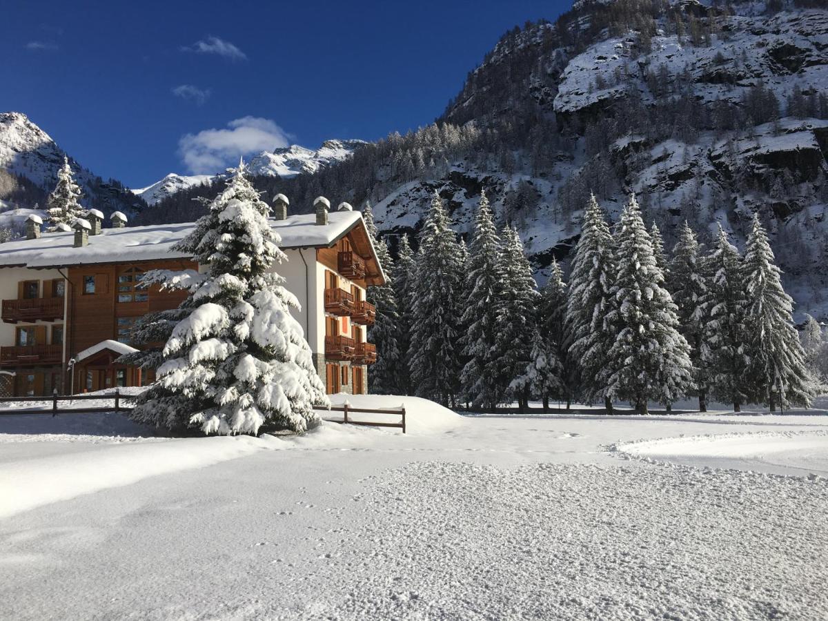 Hotel Lo Scoiattolo - Housity