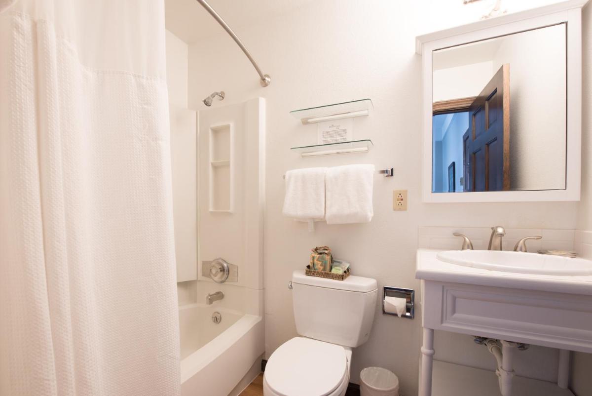 Elk Mountain Lodge - Housity