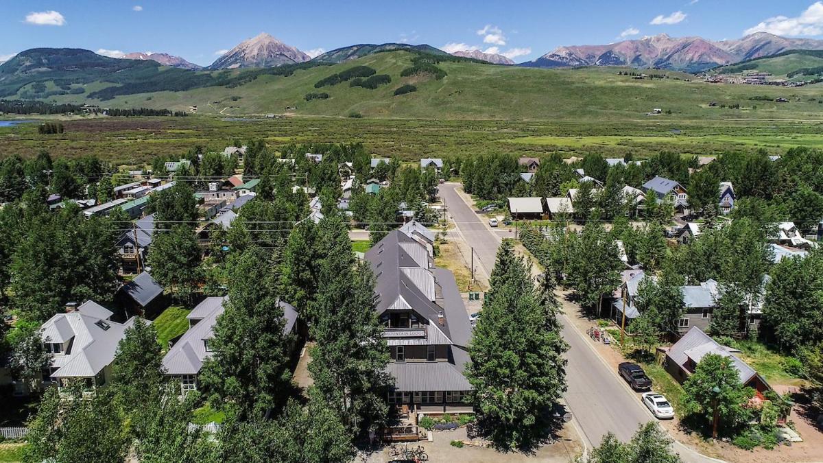 Elk Mountain Lodge - Housity