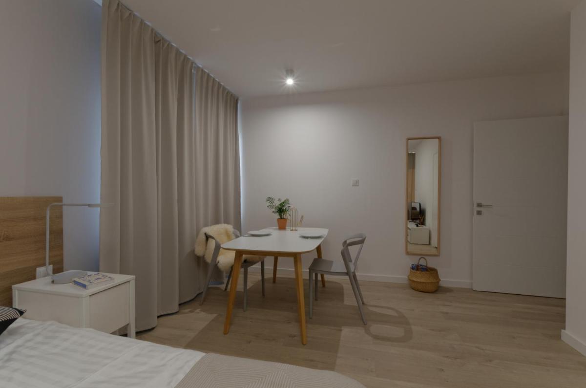 Apple Green Apartments - Housity