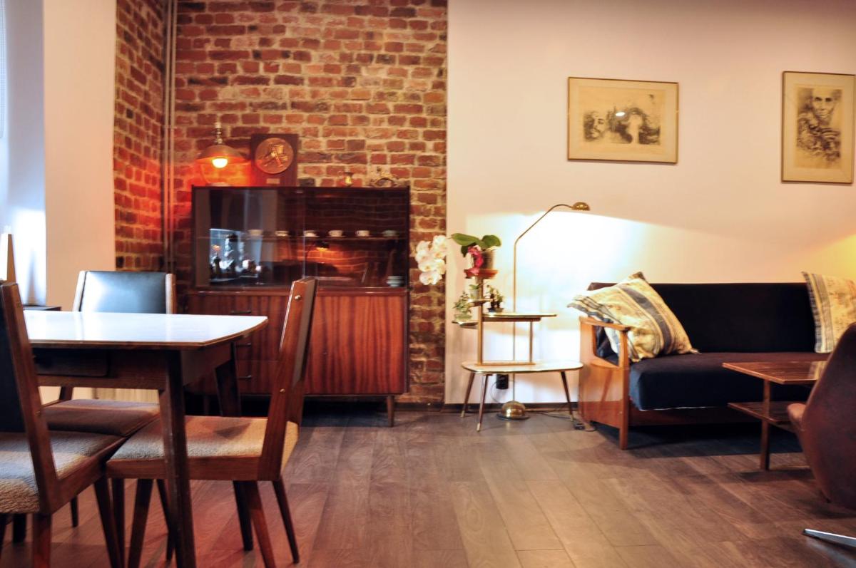 Suitetrails - Familuks - Apartementy Katowice Ligota