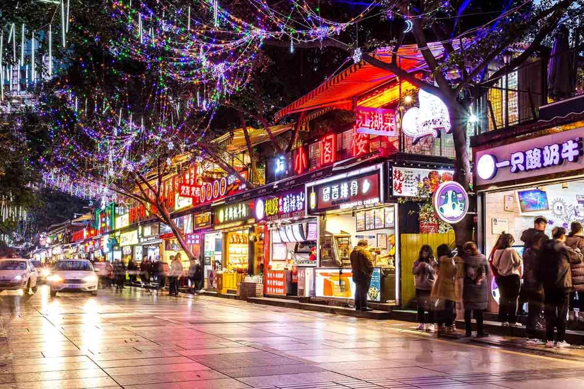 Chongqing Yuzhong·JieFangBei· Locals Apartment 00162120 - Housity