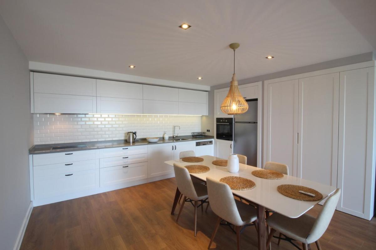 Elia Apartments - Housity