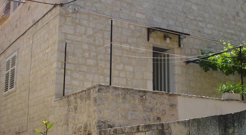 Apartments Toni - Housity