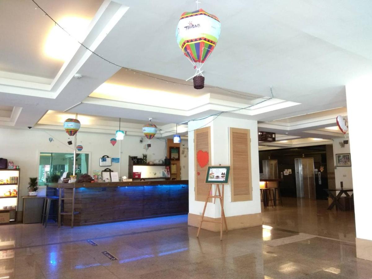 Melody Hotel - Housity
