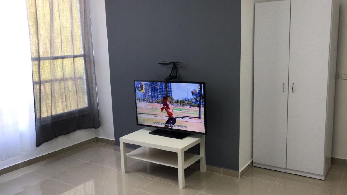 Isramax apartment near the beach. - Housity