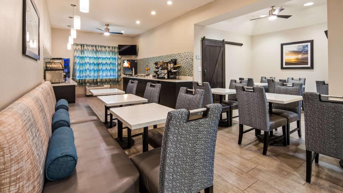 Best Western Mayport Inn and Suites - Housity