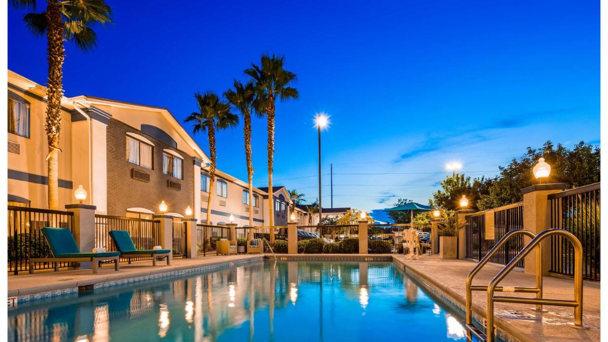 Best Western Mayport Inn and Suites - Housity