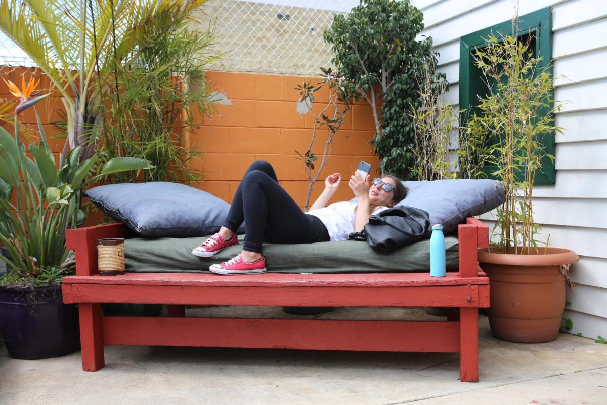 Old Fire Station Backpackers - Housity