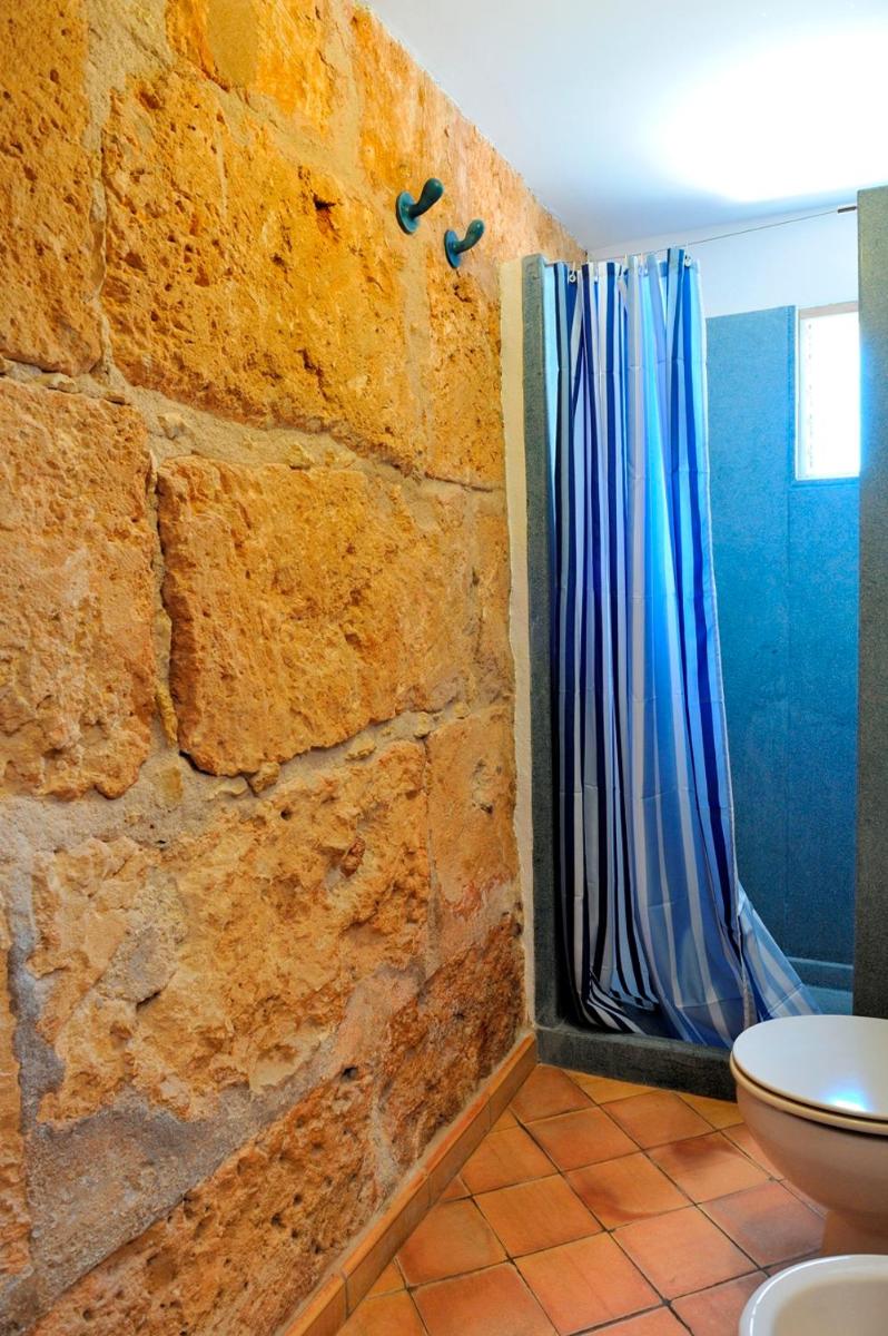 Petit Hotel Es Figueral - Housity