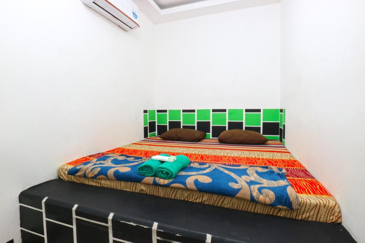 Habibah Syariah Hotel - Housity
