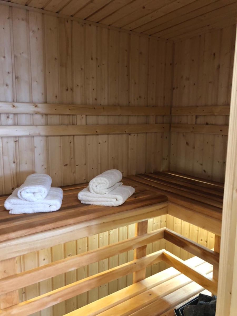 Family & Business Sauna Apartments Rynek Centrum Downtown - 2 Bedroom with Private Sauna, Balcony, Parking - Housity