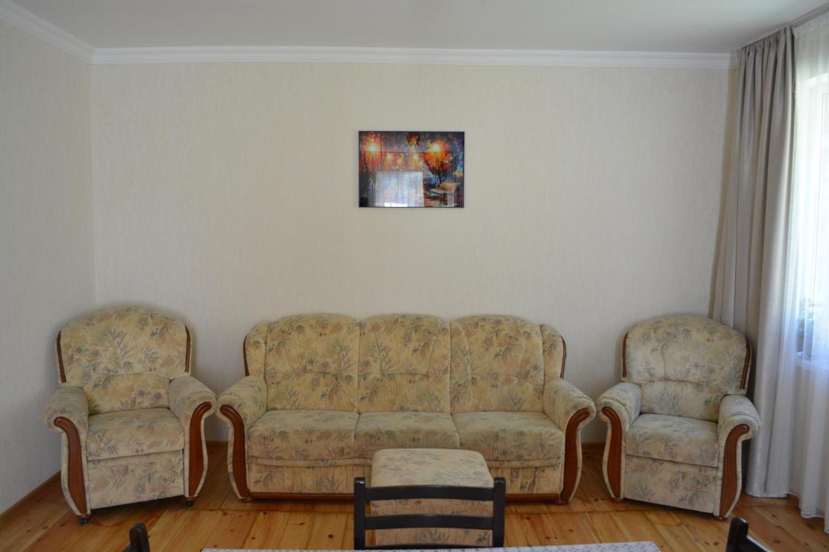 Ekaterine Guest House - Housity
