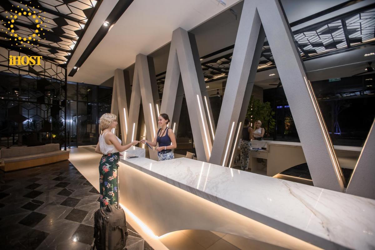 Expressionz Suites By iHost Global - Housity