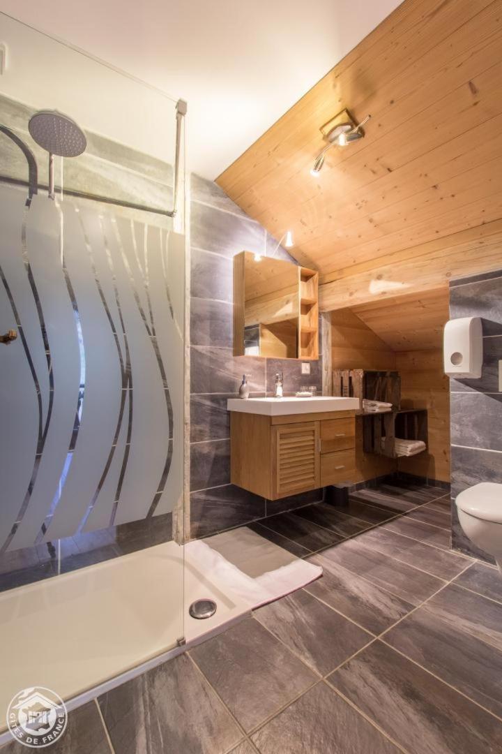Auberge Du Fraizier - Housity