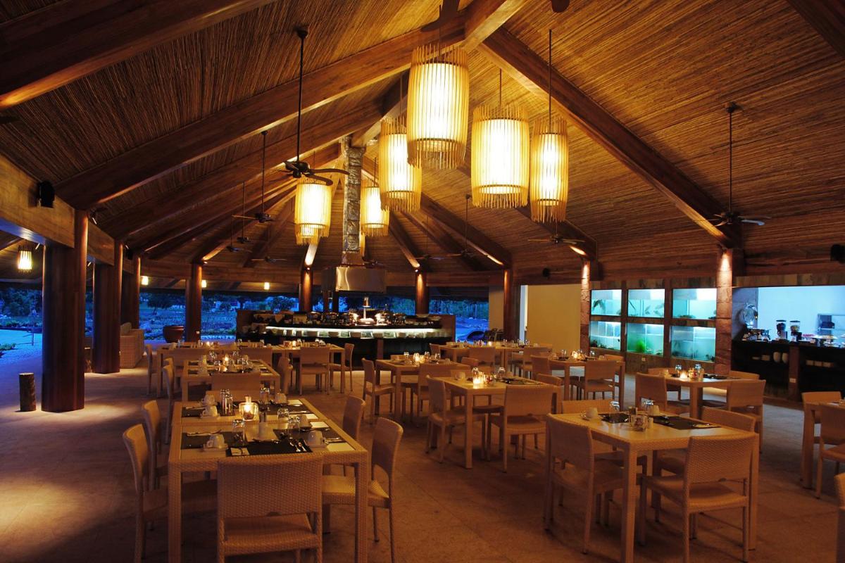 Bluewater Panglao Beach Resort - Hizvo