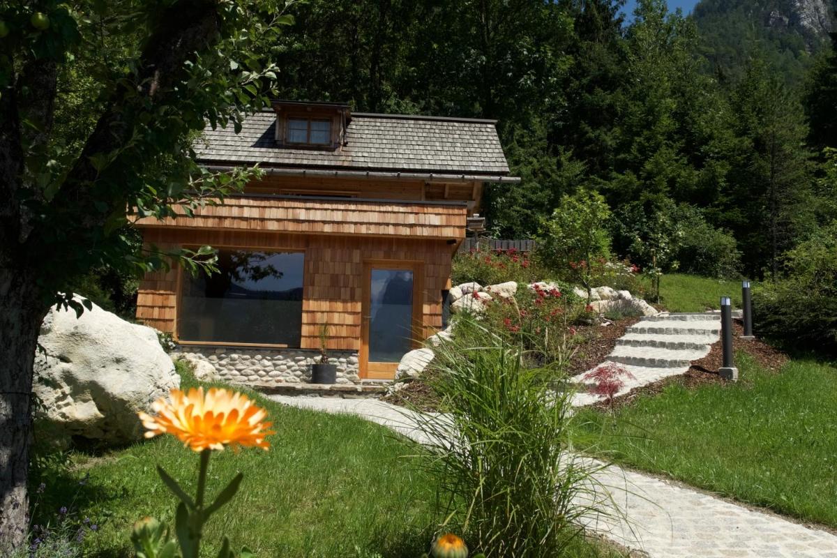 Xeishittn SternenNest - Housity