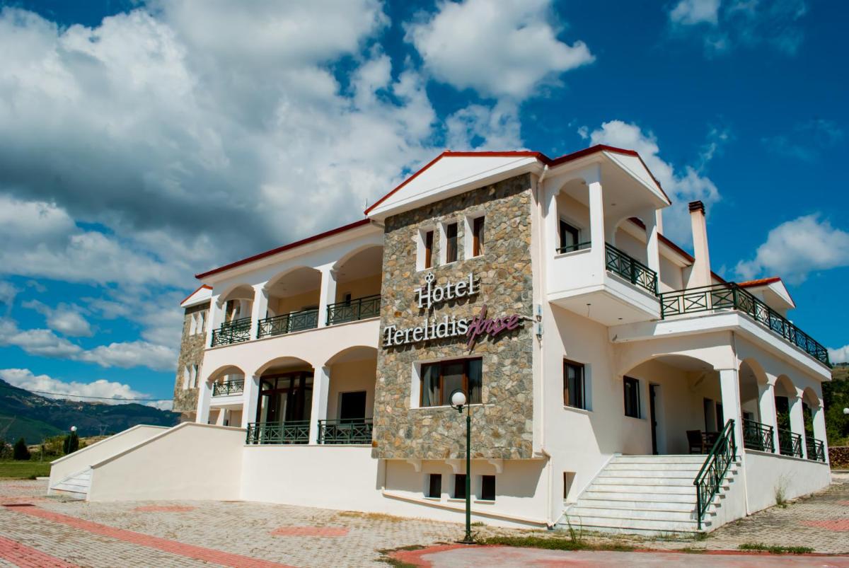 Suitetrails - Hotel Terelidis House