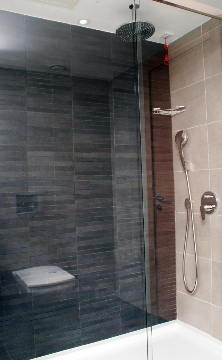 Met Hotel - Housity
