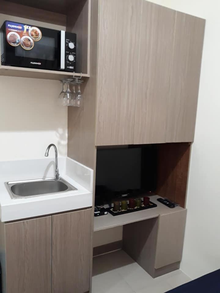Mandaluyong Stays Inn - Housity