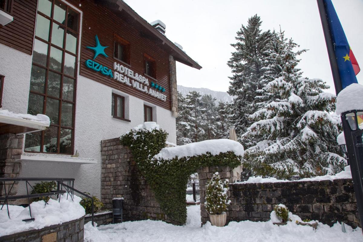 Hotel & Spa Real Villa Anayet en invierno